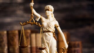 Statue of justice